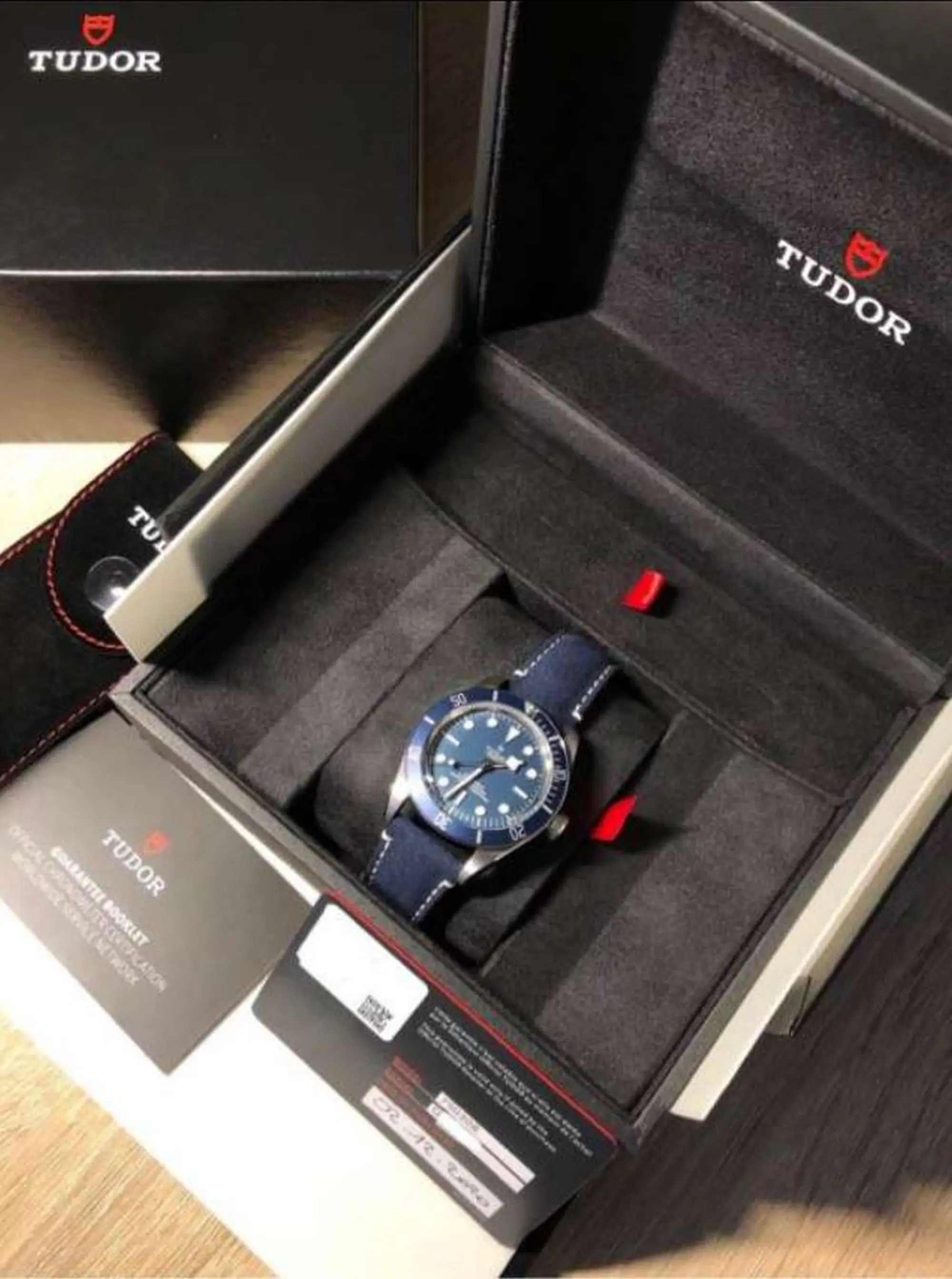 Tudor Black Bay 58 - Blue dial - Full Set